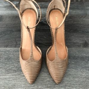 Maiden Lane tan snakeskin t-strap pumps